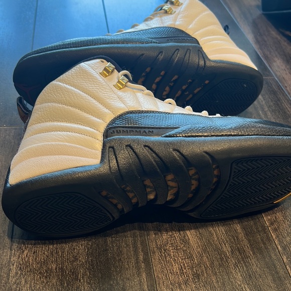 Air Jordan 12 Retro ‘Taxi’ 2013 - Picture 6 of 6